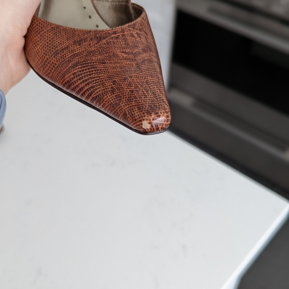 BCBGirls high heels shoes - Picture 5 of 10